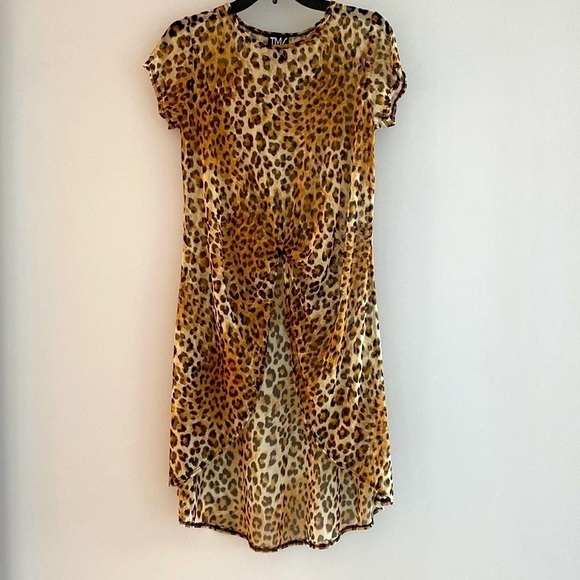 TMG leopard bathing suit cover up great for cruise Awesome animal print Medium
C - Picture 9 of 10